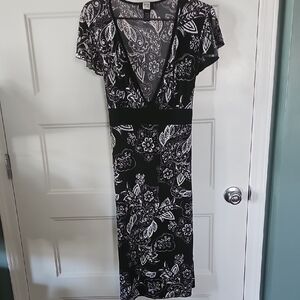 Studio 1940 Black and White Sheath Dress with Flutter Sleeves